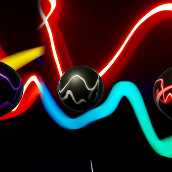 LūmiSpectræ main color scene with 3 spheres